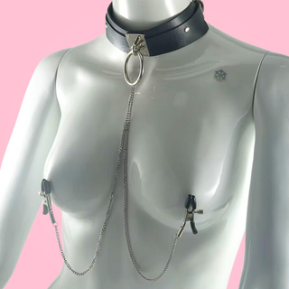 Style B Wide Choker with Nipple Clamps, you can see the plain choker with square plate and o-ring, that attaches the nipple chain and clamps.